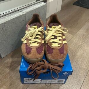 Adidas Gazelle Indoor Sneakers - preloved brown, maroon & yellow